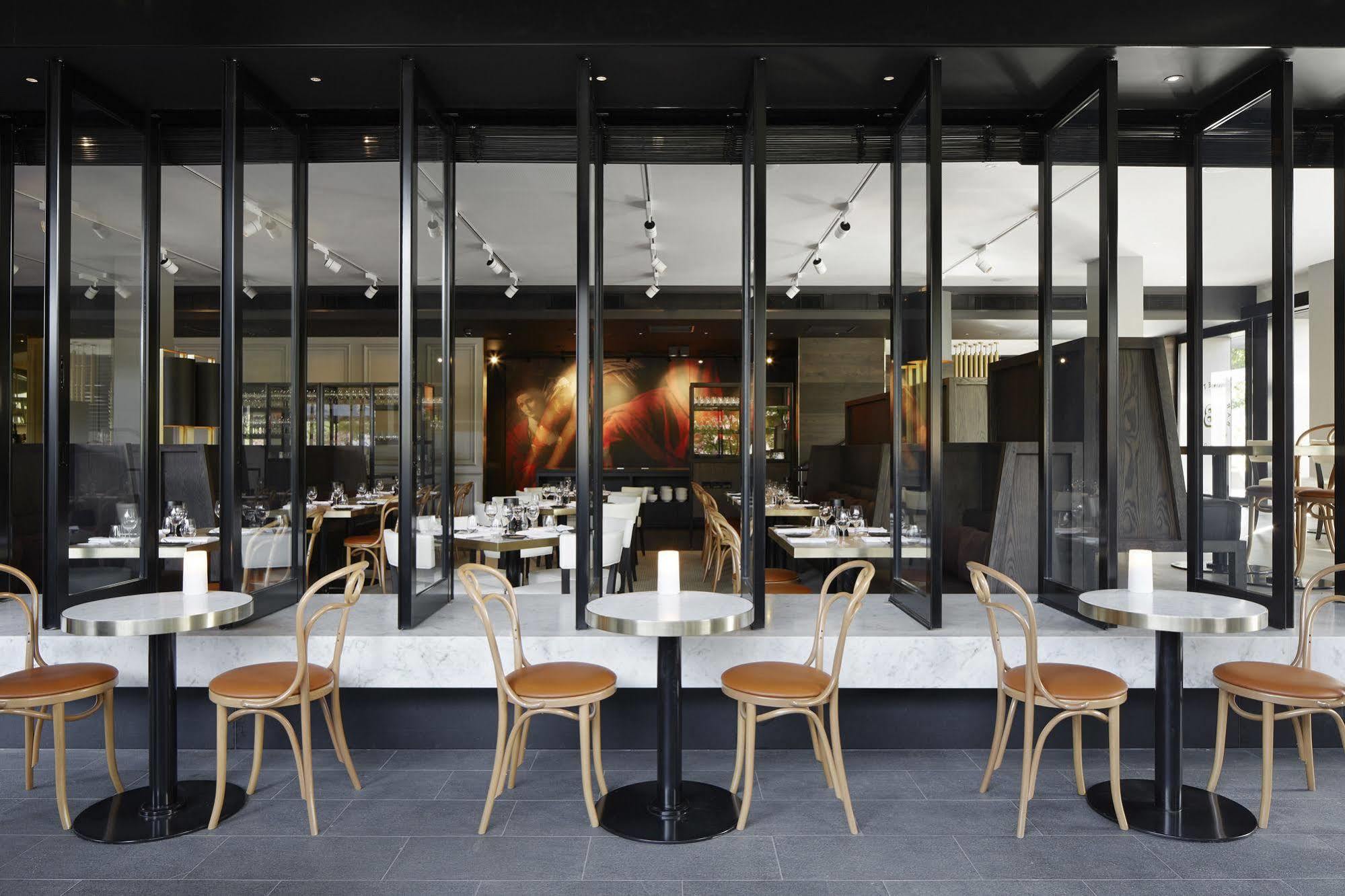 קנברה Burbury Hotel מראה חיצוני תמונה